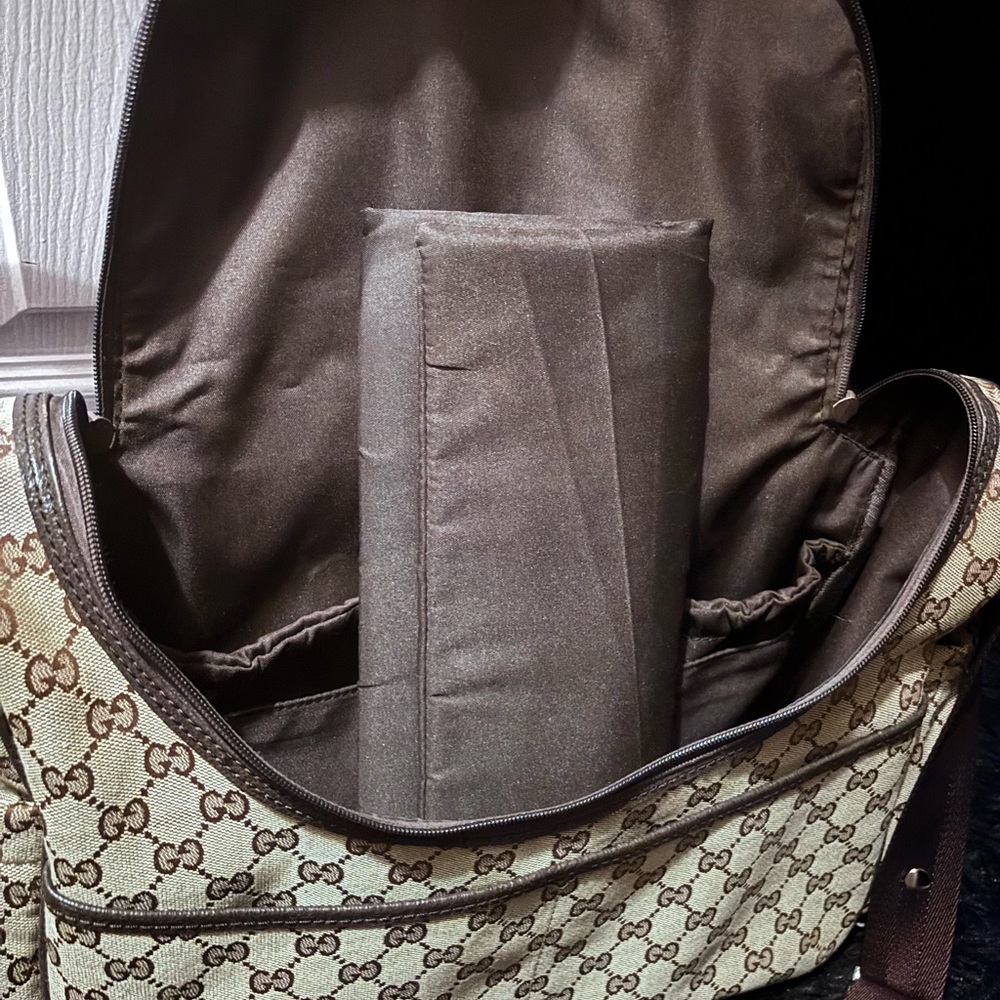 Gucci Beige and Brown Baby Bag - Picture 6 of 7